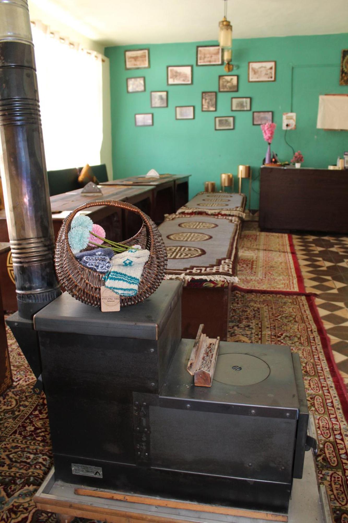 Kyelang Times Hostel Екстериор снимка